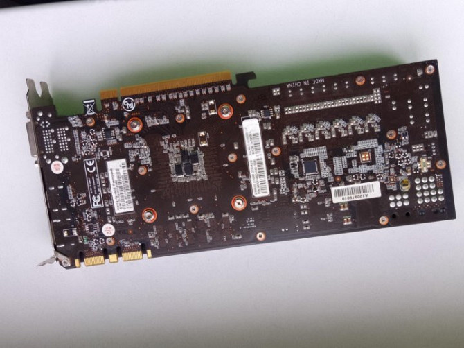 Видеокарта NVIDIA GeForce GTX 680 palit Вадул-луй-Водэ - изображение 3