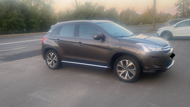 Автомобиль Citroen Citroen C4 aircross, 2013 г. Минск - изображение 2