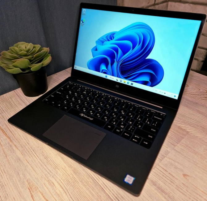 Ноутбук Xiaomi Mi Notebook Air 13.3' 2018 Альбурикент - изображение 3