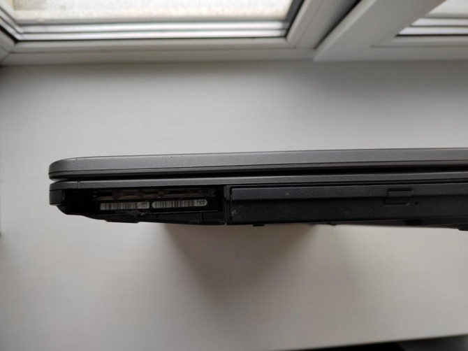 Ноутбук Fujitsu Esporo Mobile V5545 Белыничи - изображение 2