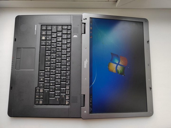 Ноутбук Fujitsu Esporo Mobile V5545 Белыничи - изображение 4
