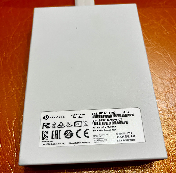 Внешний HDD Seagate One Touch 4ТБ Москва - изображение 2