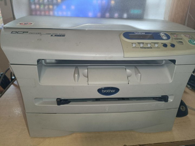 Продам МФУ Brother DCP 7010R Сясьстрой - изображение 1