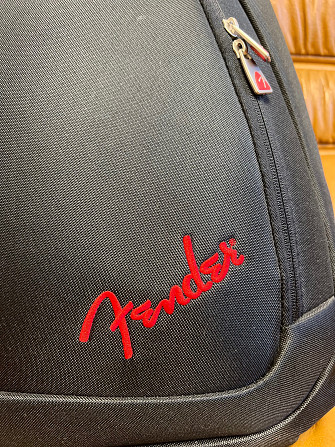 Чехол для электрогитары Fender FE610 Минск - изображение 2