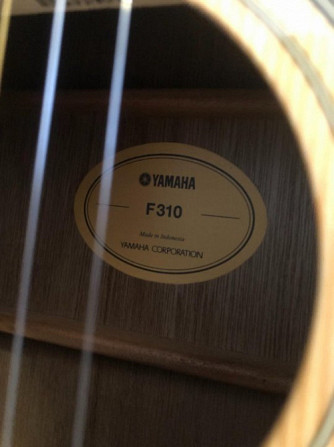 Гитара Yamaha f310  - изображение 2