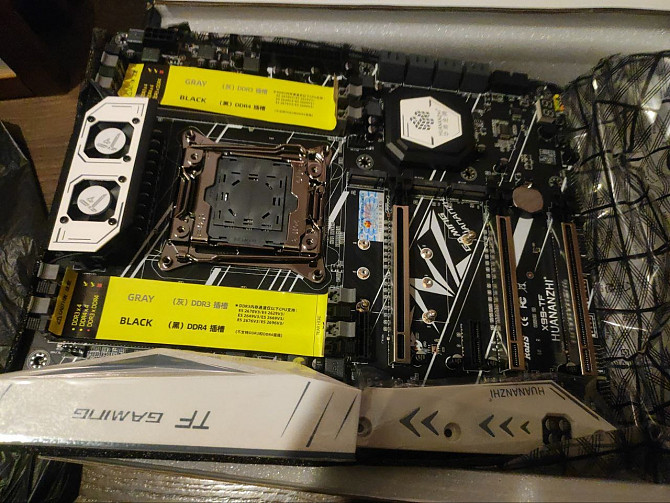 Huananzhi X99-F8 / TF / BD4 + xeon E5 V3/V4 (12-18 ядер) + DDR4 Бобруйск - изображение 1