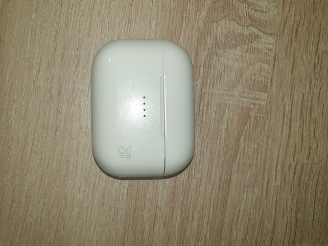 Airpods сломанные на запчасти Пермь - изображение 1