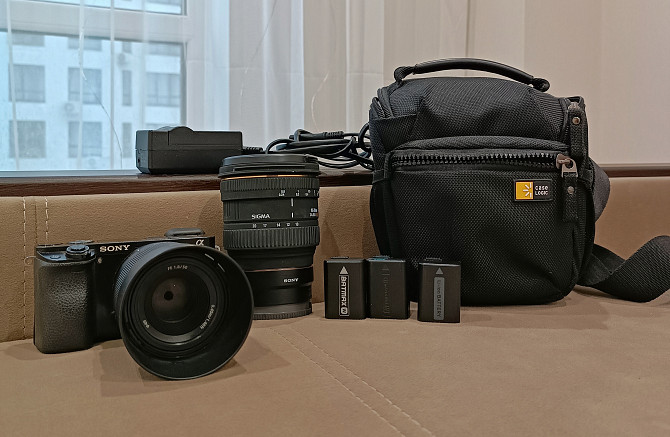 Sony a6000, Sony 50mm 1.8 + Объектив Sigma 10-20mm 1:4-5.6 Кишинёв - изображение 1