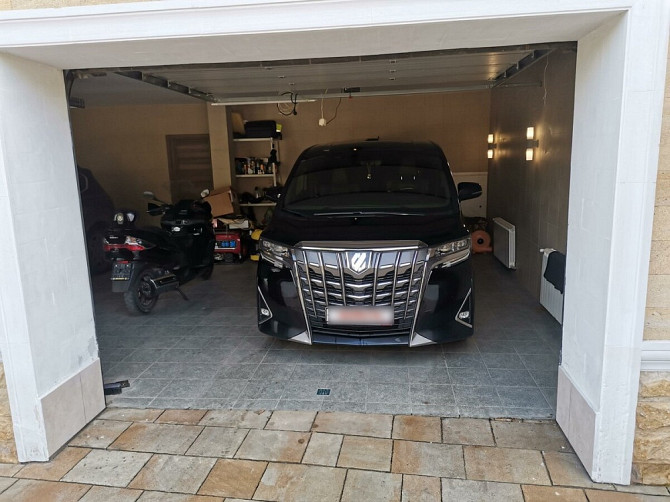 Автомобиль Toyota Alphard, 2019 г. Нефтеюганск - изображение 7