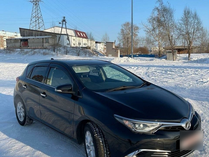 Автомобиль Toyota Auris, 2015 г. Майкоп - изображение 8