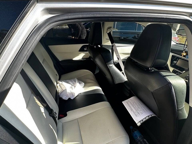 Автомобиль Toyota Auris, 2018 г. Нефтеюганск - изображение 9