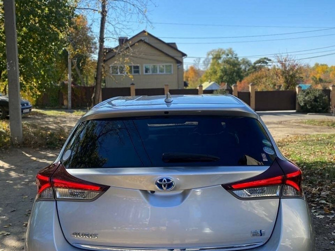 Автомобиль Toyota Auris, 2018 г. Нефтеюганск - изображение 3