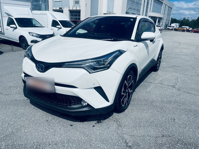 Автомобиль Toyota C-HR, 2018 г. Нефтеюганск - изображение 2