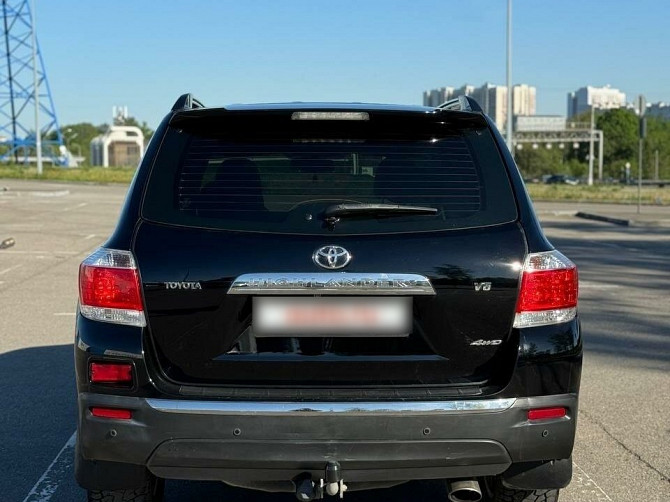 Автомобиль Toyota Highlander, 2011 г. Кисловодск - изображение 7