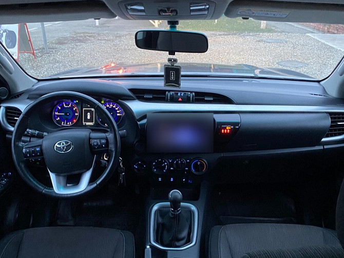 Автомобиль Toyota Hilux, 2017 г. Нефтеюганск - изображение 16