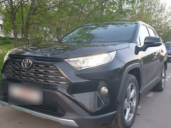 Автомобиль Toyota RAV4, 2022 г. Нефтеюганск - изображение 1