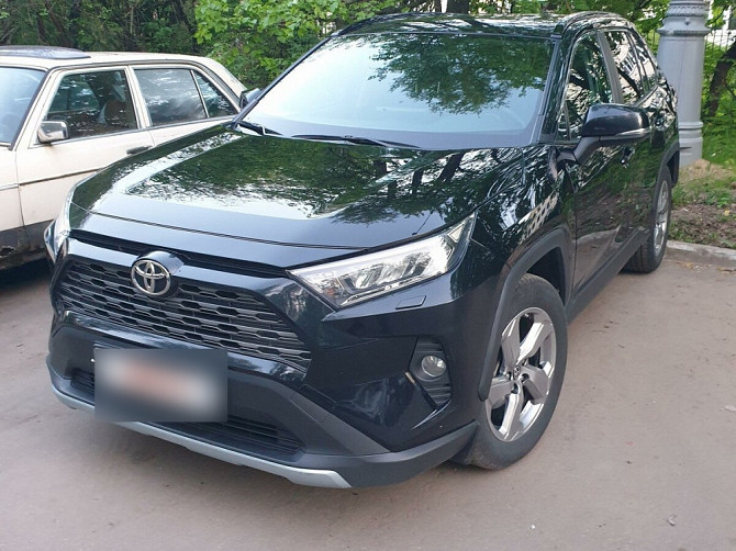 Автомобиль Toyota RAV4, 2022 г. Нефтеюганск - изображение 2