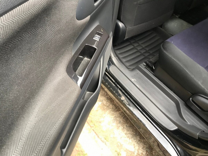 Автомобиль Toyota Wish, 2014 г. Нефтеюганск - изображение 9