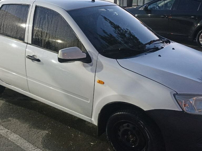 Автомобиль Lada Granta, 2013 г. Нефтеюганск - изображение 5