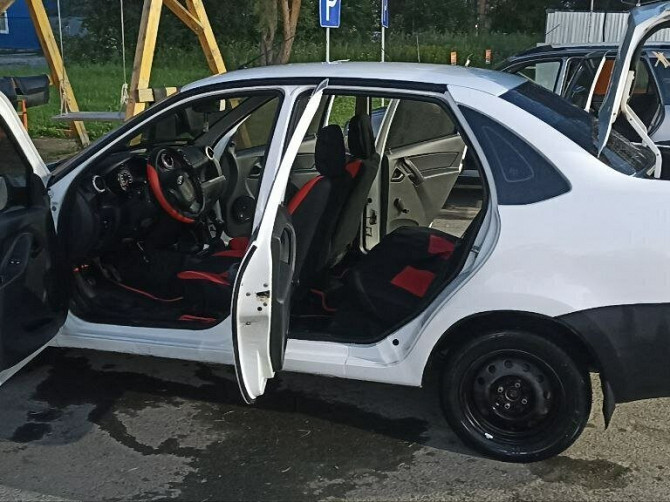 Автомобиль Lada Granta, 2013 г. Нефтеюганск - изображение 6