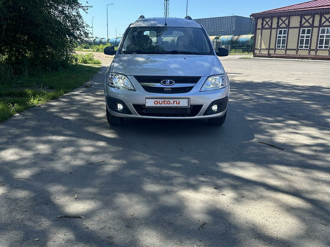 Автомобиль Lada Largus, 2017 г. Томск - изображение 2