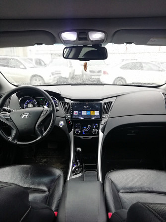 Автомобиль Hyundai Sonata, 2010 г. Пермь - изображение 5