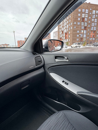 Автомобиль Hyundai Solaris, 2015 г. Томск - изображение 7