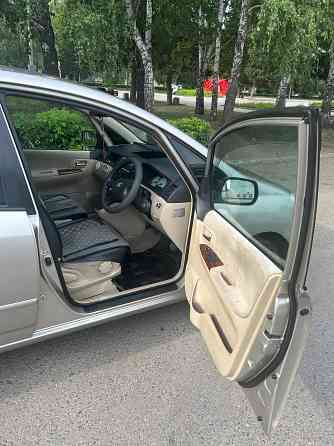 Автомобиль Toyota Corolla Spacio, 2001 г. Барнаул
