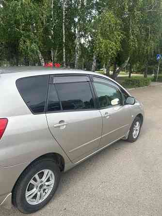 Автомобиль Toyota Corolla Spacio, 2001 г. Барнаул