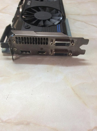 Видеокарта R9 270X Находка - изображение 1